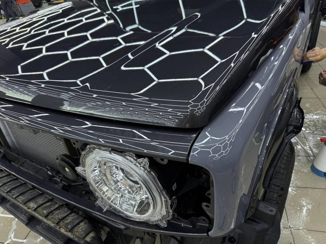 Смена цвета Suzuki Jimny в Nardo Grey: культовый внедорожник в культовом цвете
